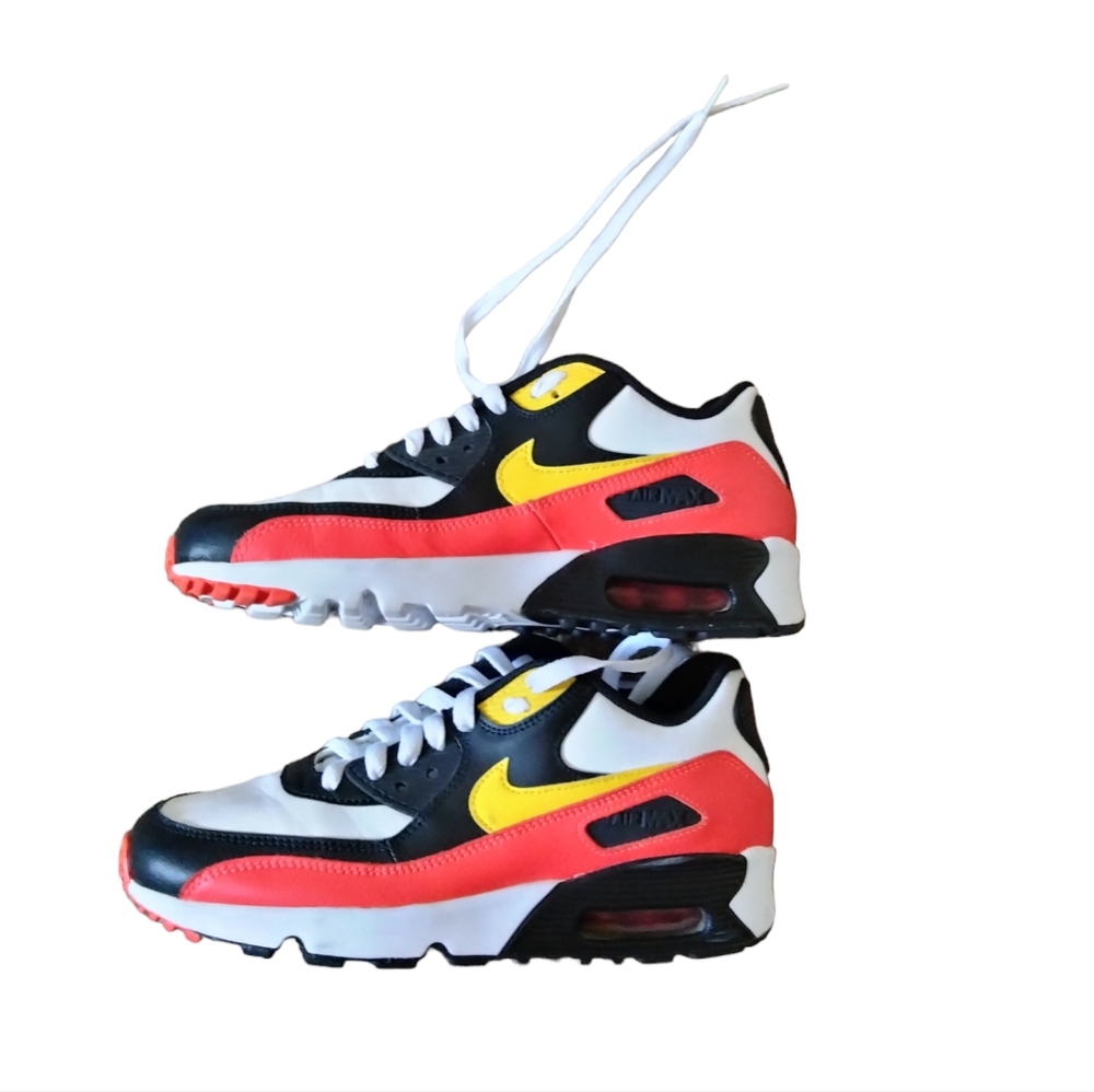 Juniors size 5 Nike air max 90 "chrome yellow black crimson" shoe